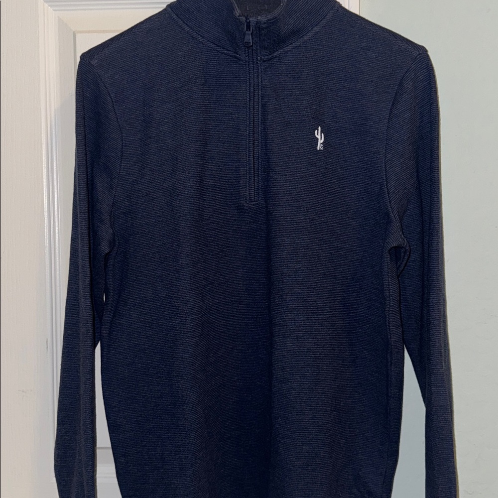 BRAND NEW‼️‼️Vineyard Vines (Boys XL) Dark Blue quarter zip
